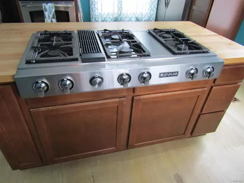 705 W Chicago, Tecumseh, MI 49286 photo 8