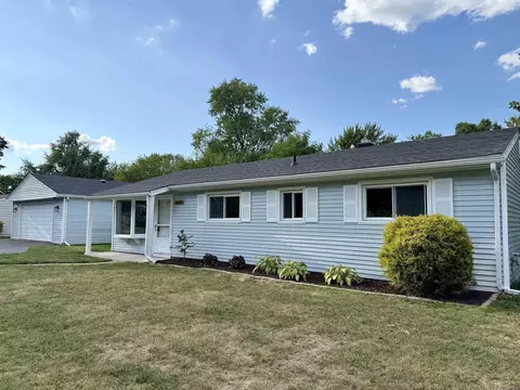 4640 Independence Dr, Clarkston, MI 48346