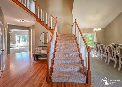 Entry Way - 6749 Stonegate, Temperance, MI 48182 photo 2 of 5