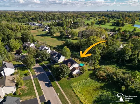 View/Area - 6749 Stonegate, Temperance, MI 48182 photo 1 of 2