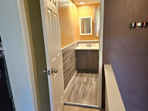 Bath - 4460 Ash, Gladwin, MI 48624 photo 2 of 2