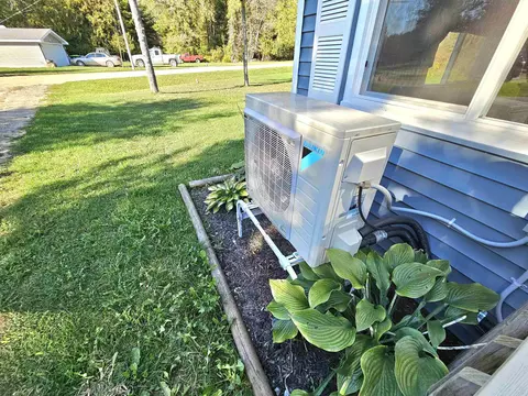 Exterior - 4460 Ash, Gladwin, MI 48624 photo 6 of 8