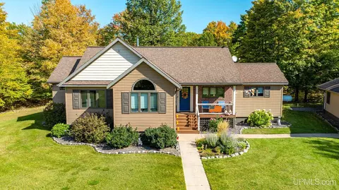 17299 Pinery, L'anse, MI 49946