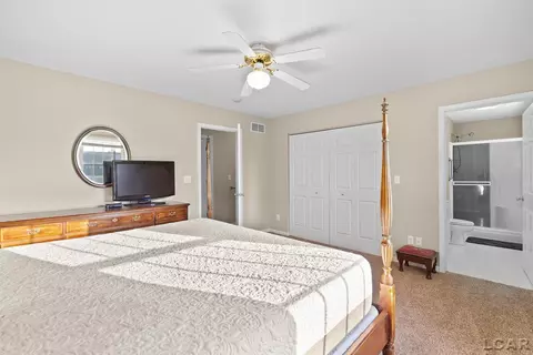Bedroom - 3109 E Northmor, Adrian, MI 49221 photo 4 of 5