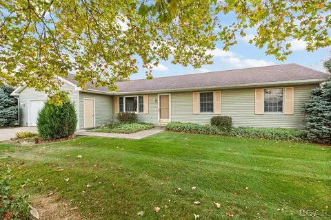 Exterior - 3109 E Northmor, Adrian, MI 49221 photo 6 of 9