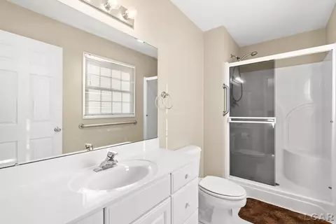 Bath - 3109 E Northmor, Adrian, MI 49221 photo 2 of 3