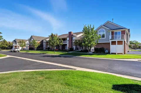 2084 Leighton, Shelby Township, MI 48317