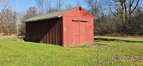 Exterior - 5194 Oleskyn, Flint, MI 48504 photo 6 of 7