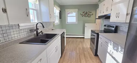 Kitchen - 5194 Oleskyn, Flint, MI 48504 photo 1 of 2