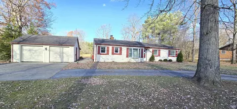 5194 Oleskyn, Flint, MI 48504