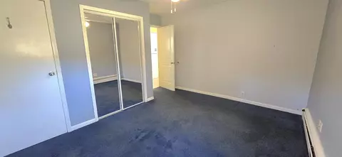 Bedroom - 5194 Oleskyn, Flint, MI 48504 photo 3 of 6