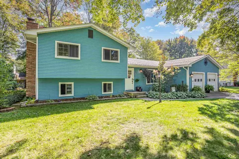 5700 Lantern, Midland, MI 48642