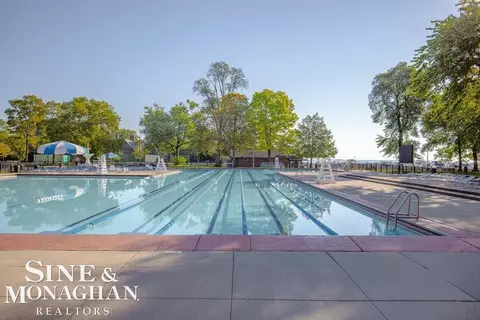 Exterior - 709 Lakepointe, Grosse Pointe Park, MI 48230 photo 24 of 28