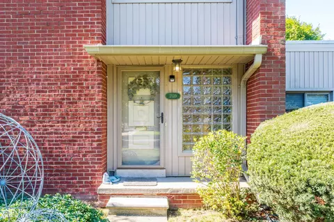 Other - 709 Lakepointe, Grosse Pointe Park, MI 48230 photo 1 of 31