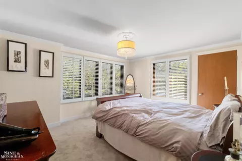 Bedroom - 709 Lakepointe, Grosse Pointe Park, MI 48230 photo 4 of 7