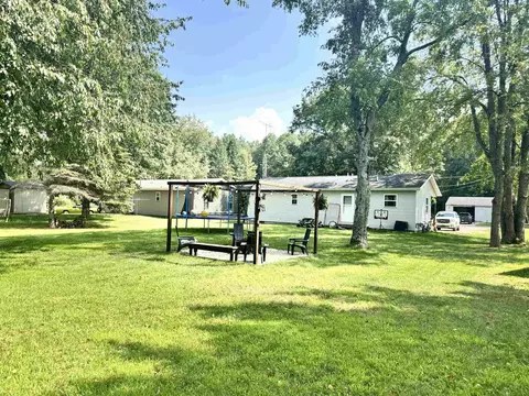 Exterior - 4876 Cedar Dr, Gladwin, MI 48624 photo 4 of 4