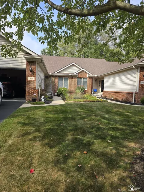 1670 Spruce #1, Temperance, MI 48182