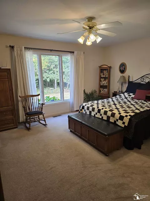 Bedroom - 1670 Spruce #1, Temperance, MI 48182 photo 1 of 1