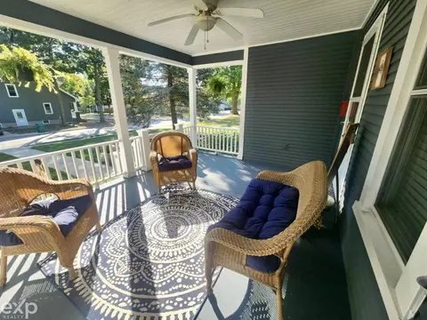 Exterior - 202 S Ninth, Saint Clair, MI 48079 photo 8 of 18