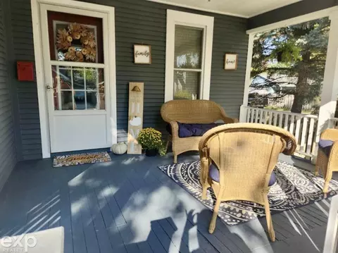 Exterior - 202 S Ninth, Saint Clair, MI 48079 photo 5 of 18