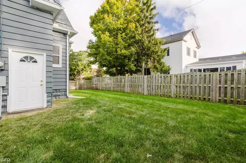 Exterior - 202 S Ninth, Saint Clair, MI 48079 photo 16 of 18