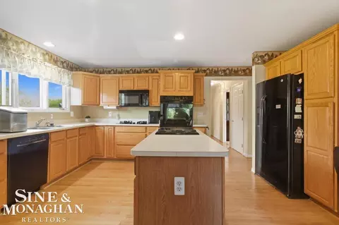 Kitchen - 1779 Mack, Leonard, MI 48367 photo 3 of 3