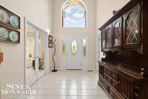 Entry Way - 1779 Mack, Leonard, MI 48367 photo 1 of 3