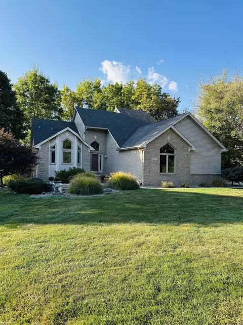 19070 33 Mile Rd, Armada, MI 48005
