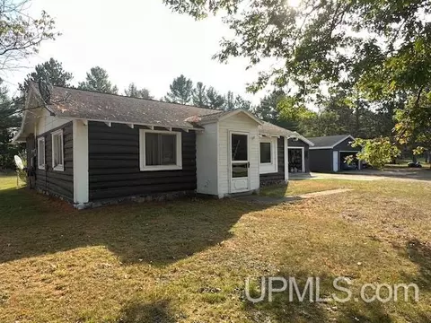 10120 Us 2, Rapid River, MI 49878