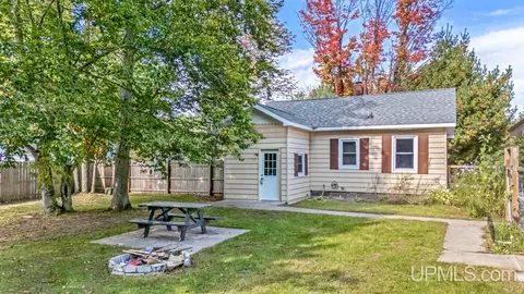 Exterior - 5273 18th, Escanaba, MI 49829 photo 2 of 6