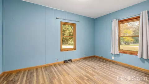 Bedroom - 5273 18th, Escanaba, MI 49829 photo 1 of 2