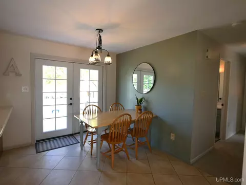Dining - 68 4th, South Range, MI 49963 photo 1 of 2