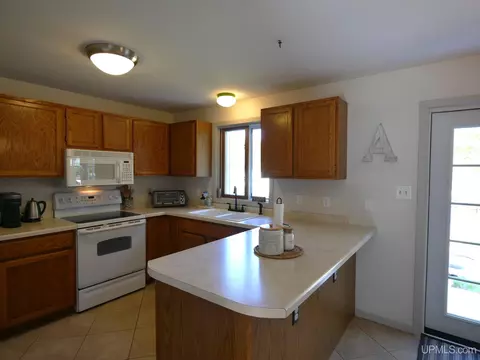 Kitchen - 68 4th, South Range, MI 49963 photo 2 of 3
