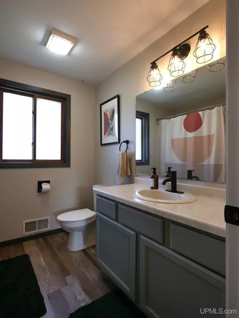Bath - 68 4th, South Range, MI 49963 photo 1 of 4