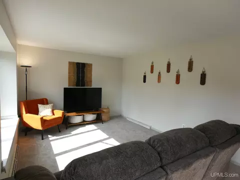 Living - 68 4th, South Range, MI 49963 photo 5 of 6