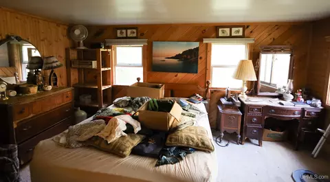 Bedroom - 24 Braastads, Ishpeming, MI 49849 photo 1 of 2