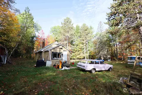 Exterior - 24 Braastads, Ishpeming, MI 49849 photo 13 of 18