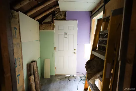 Entry Way - 24 Braastads, Ishpeming, MI 49849 photo 1 of 1