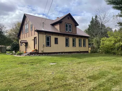 1600 E Us-2, Wakefield, MI 49968