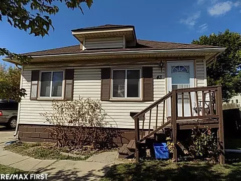 43 Northbound Gratiot, Mount Clemens, MI 48043