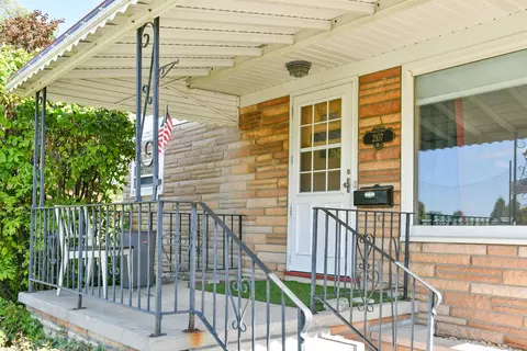 2107 S Jefferson, Bay City, MI 48708 photo 52