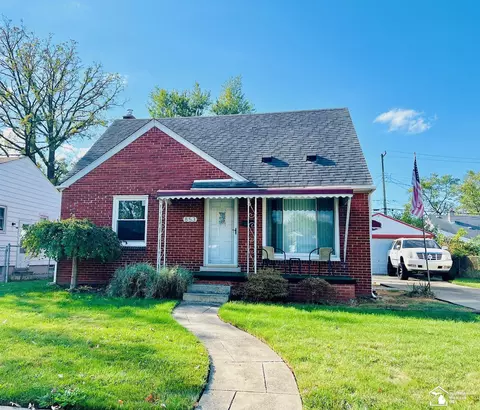 853 Mill, Lincoln Park, MI 48146