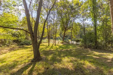 Exterior - 2263 Sutton, Adrian, MI 49221 photo 3 of 10