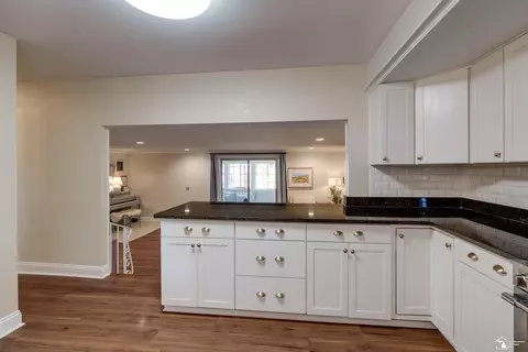 Kitchen - 7986 Mohawk, Temperance, MI 48182 photo 3 of 3