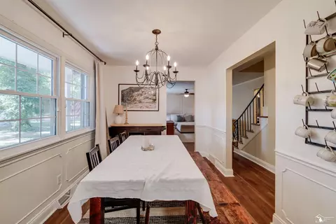 Dining - 7986 Mohawk, Temperance, MI 48182 photo 3 of 3