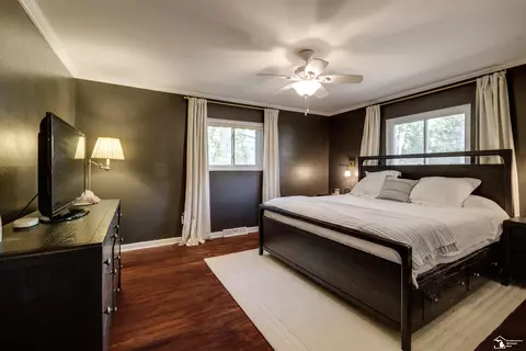 Bedroom - 7986 Mohawk, Temperance, MI 48182 photo 1 of 6