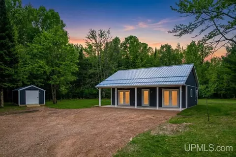 5963 265, Gladstone, MI 49837