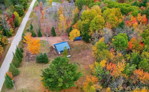 5963 265, Gladstone, MI 49837