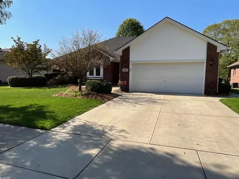 Exterior - 50187 Madison, Macomb, MI 48044 photo 7 of 13
