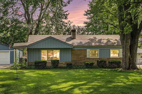 21404 Drexel, Clinton Township, MI 48036